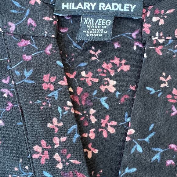Hillary Radley women’s size XXL black floral V neck top. - Picture 2 of 10